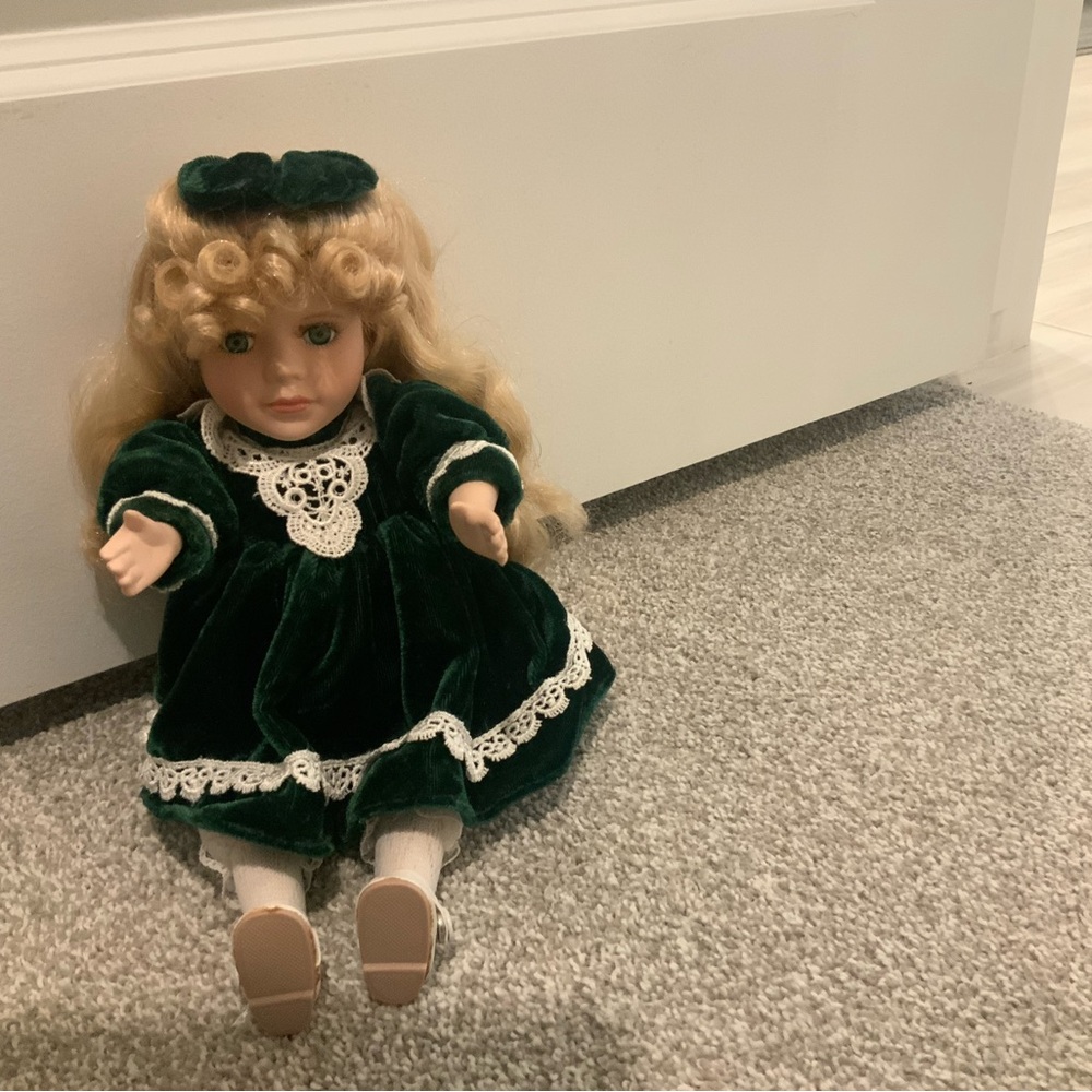 Green and Tan Doll Accessories with Lace Details